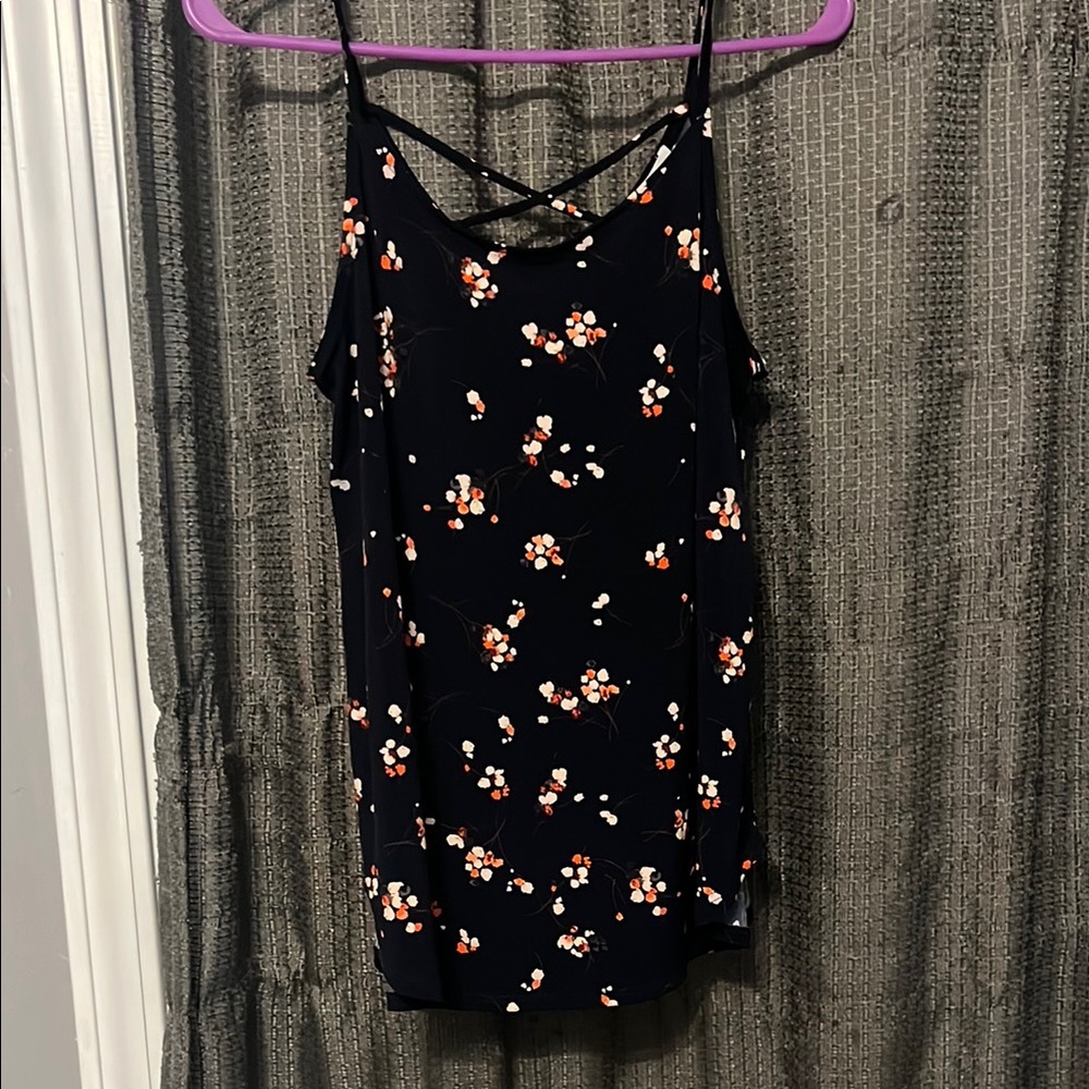 Kaileigh Floral Tank Top - Black and White